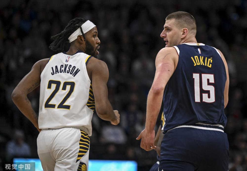 两端都表现 两端都表现