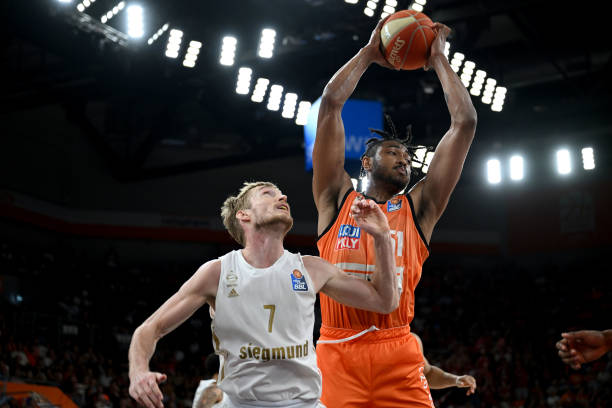 BA赛场上 BA赛场上