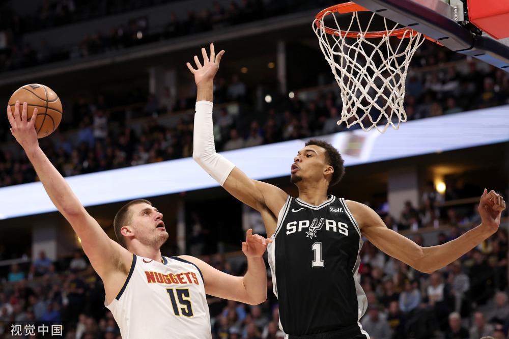 跳投依然是 跳投依然是